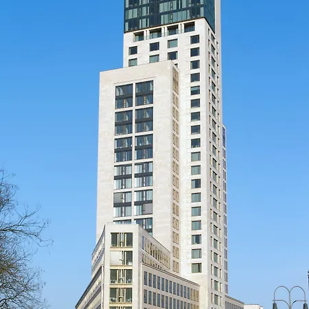 Waldorf Astoria Отель