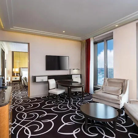 Waldorf Astoria 5* Berlin