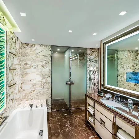 Hotel Waldorf Astoria 5*