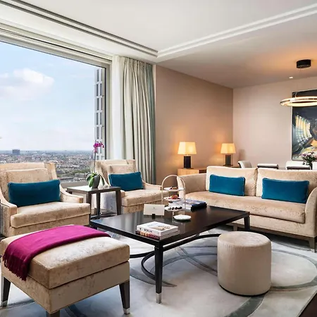 Waldorf Astoria ברלין