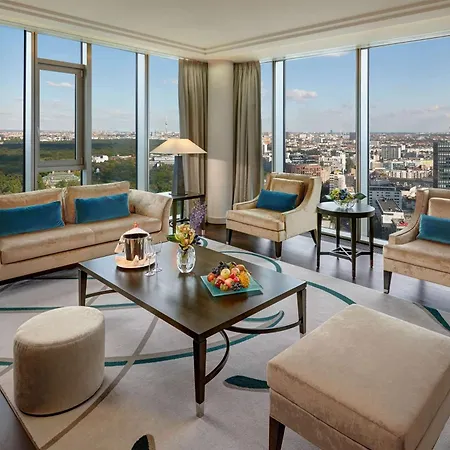 Waldorf Astoria מלון ברלין