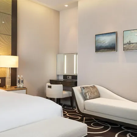 Hotel Waldorf Astoria 5*