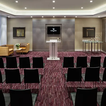 Waldorf Astoria Hotel