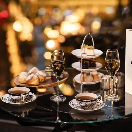 Waldorf Astoria 5* Berlin