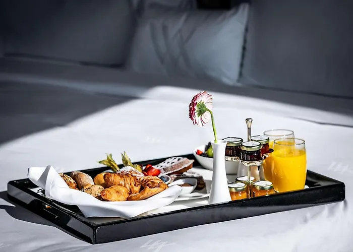 فندق والدورف أستوريا