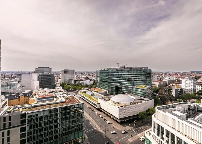 فندق والدورف أستوريا 5*