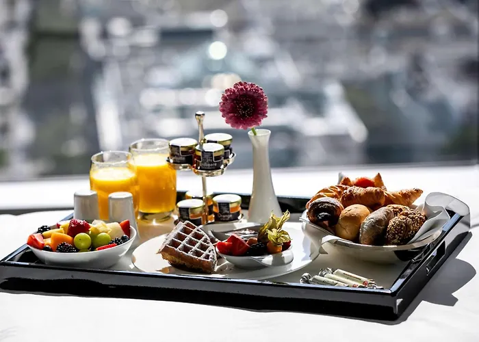 والدورف أستوريا