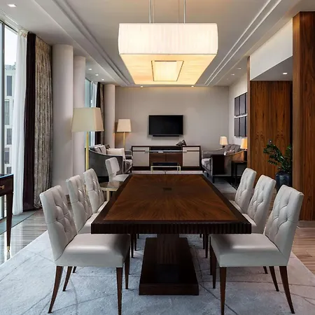 Waldorf Astoria Hotel 5*