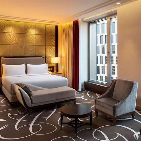 Waldorf Astoria 5*