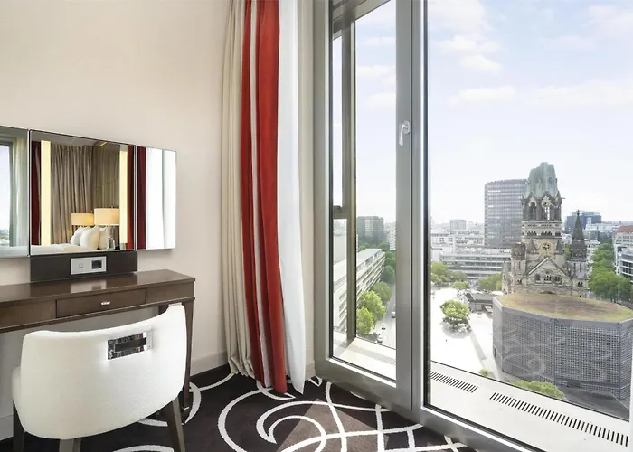 Waldorf Astoria Hotel 5*